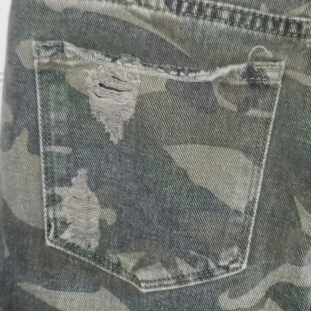KanCan Green Camouflage Distressed Jeans 5/26 - Picture 8 of 13